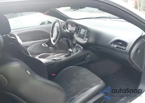 2017 Dodge Challenger T/A 392 z USA, uszkodzony, nr VIN 2C3CDZFJ5HH542678